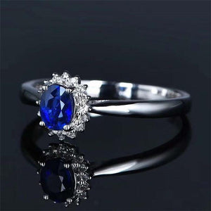 OVAL BLUE SAPPHIRE RING